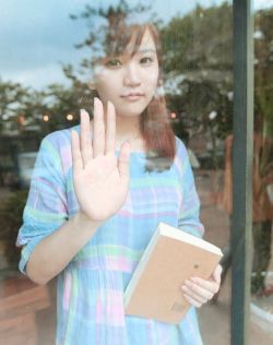 少妇人妻偷人精品视频高清